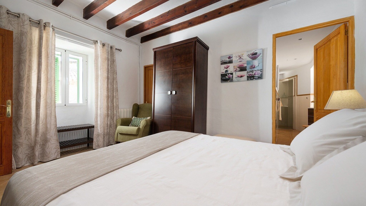 Photo of Bedroom in Esporles