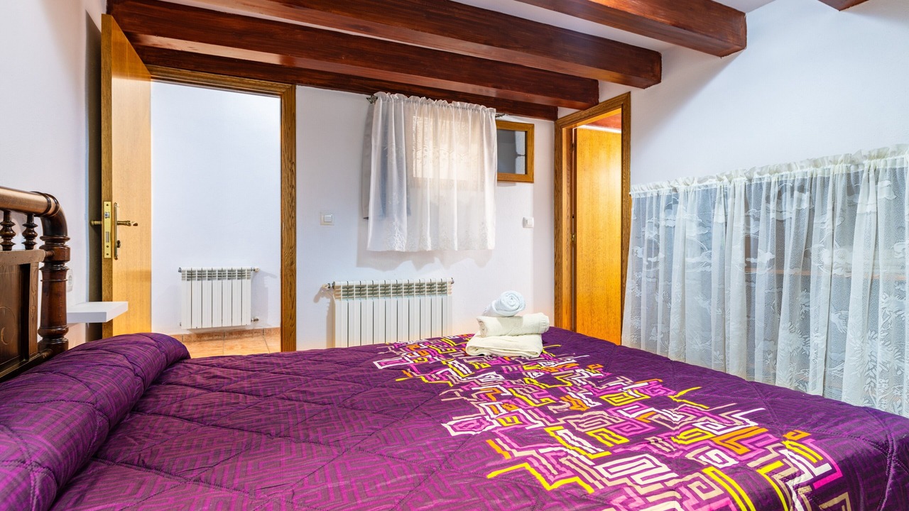 Photo of Bedroom in La Pobla de Benifassa