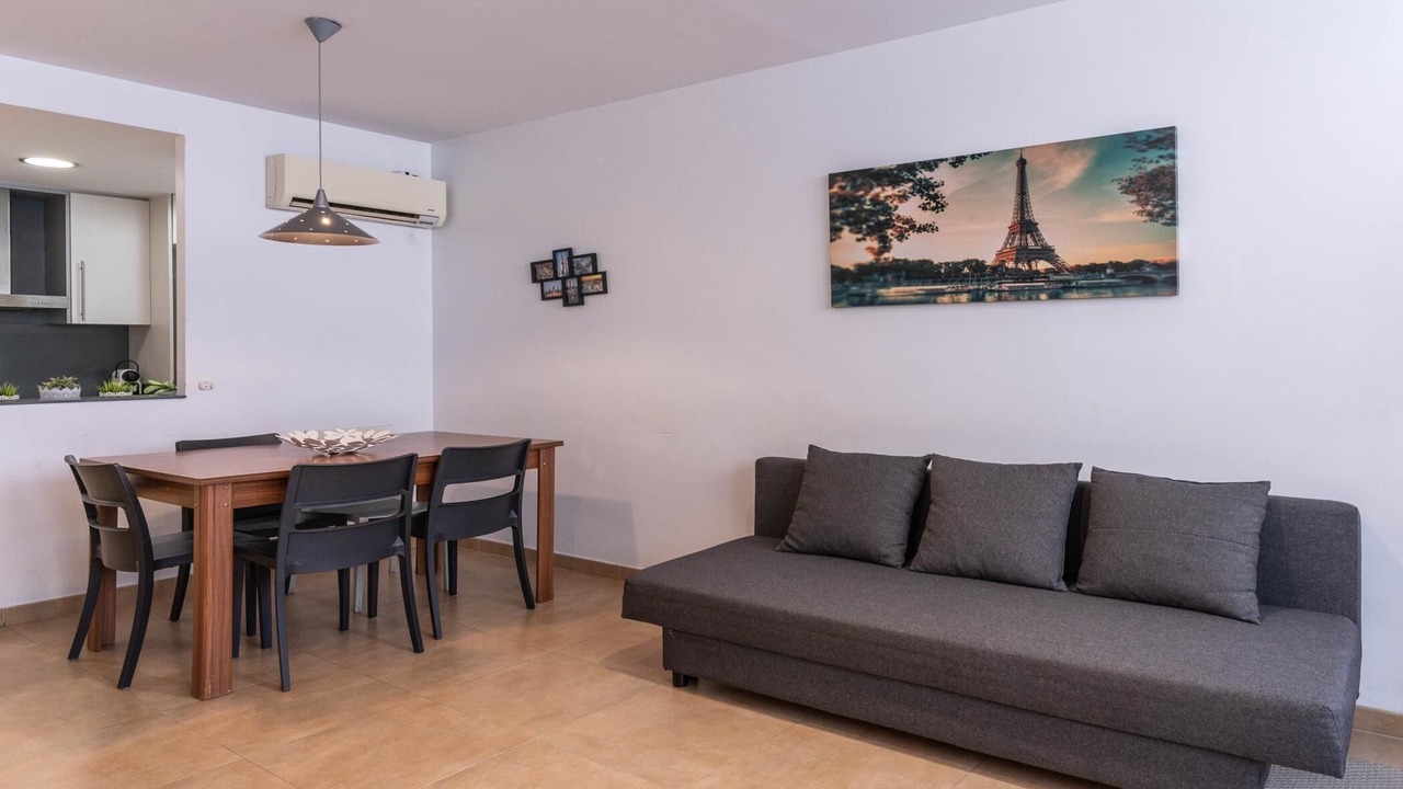 Photo of Livingroom in Provencals del Poblenou