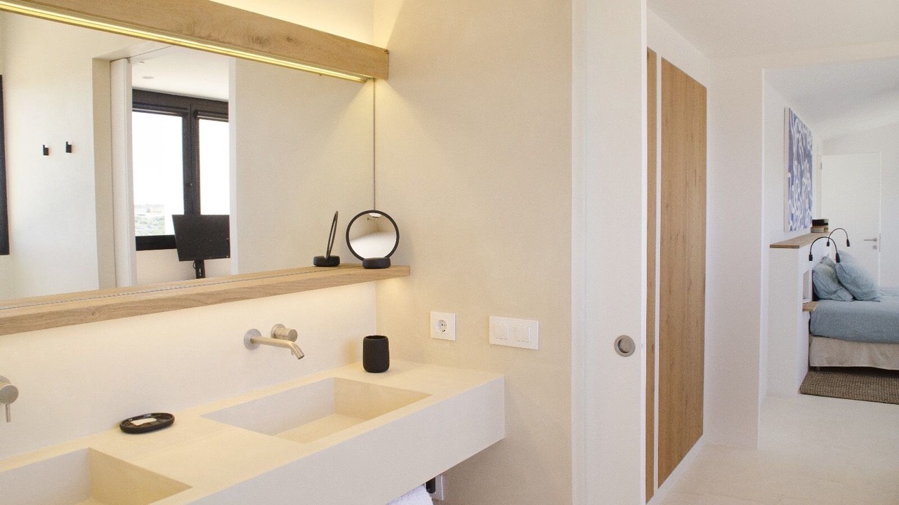 Photo of Bedroom in Mahon