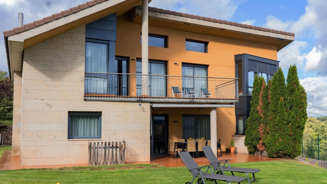 Photo of Patio Balcony in El Rasillo de Cameros
