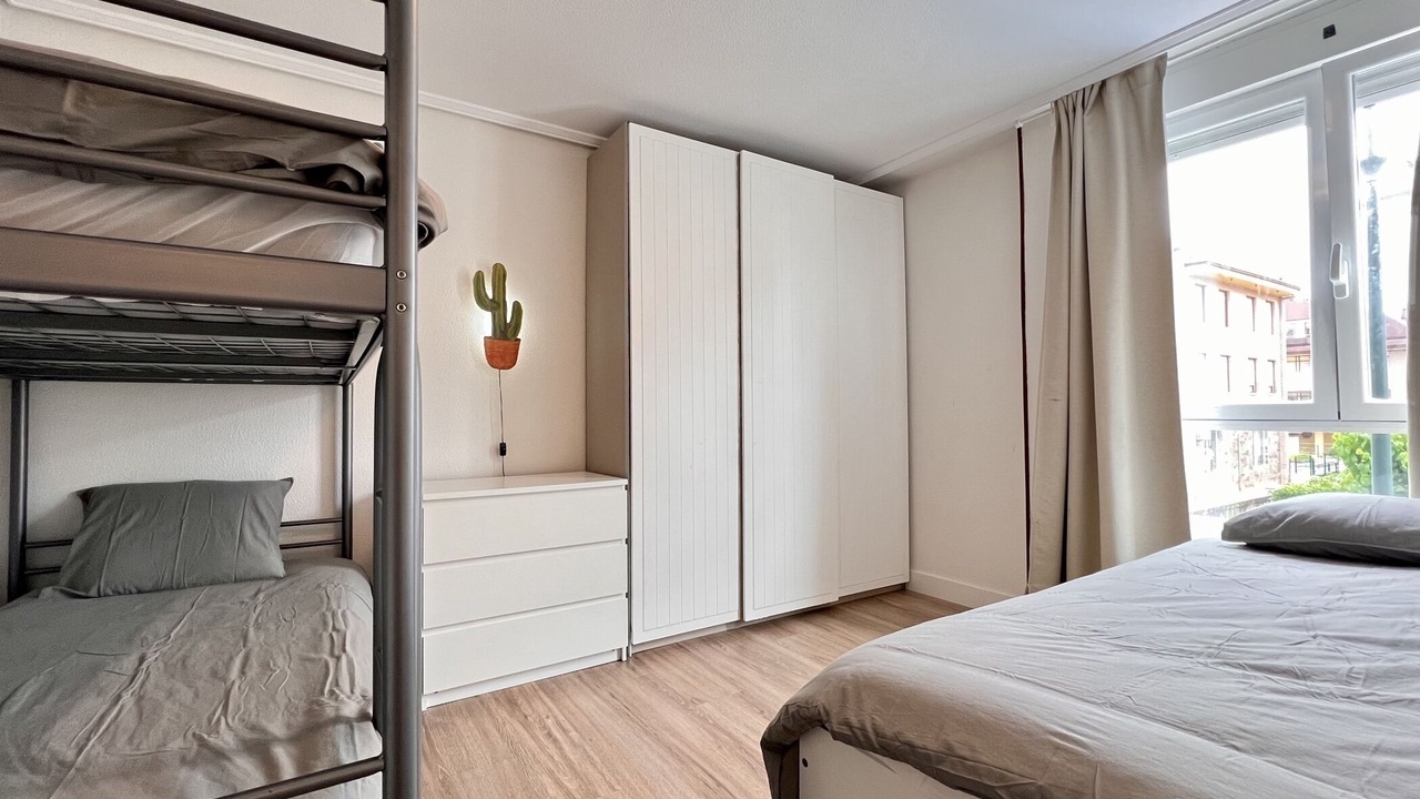 Photo of Bedroom in Somo