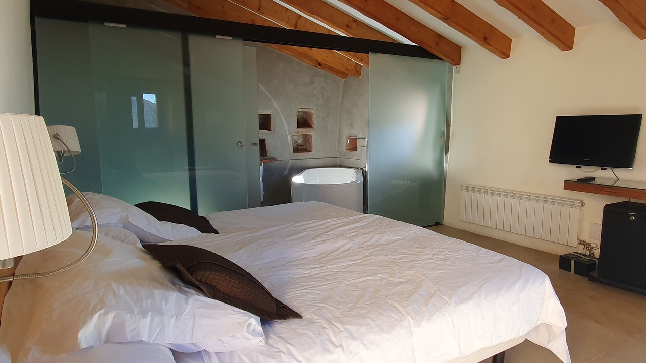 Photo of Bedroom in Canoves