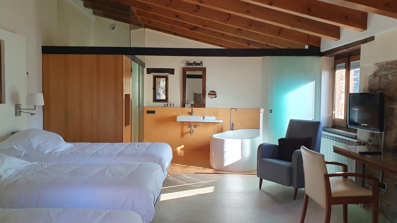 Photo of Bedroom in Canoves