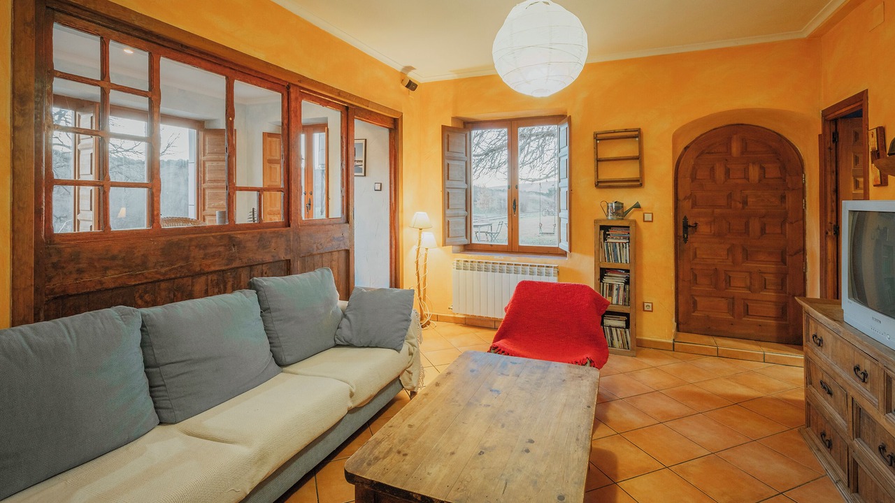 Photo of Livingroom in Rabanera del Pinar