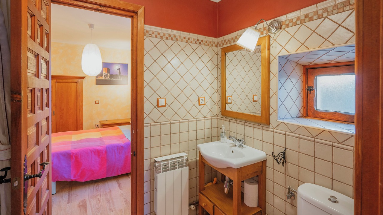 Photo of Bathroom in Rabanera del Pinar
