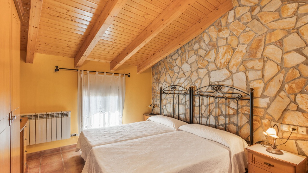 Photo of Bedroom in Maluenda
