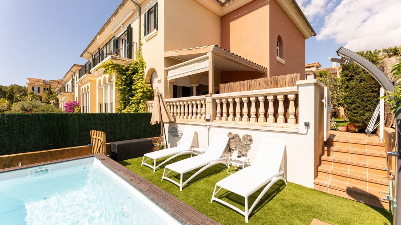 Photo of Outdoor in Los Almendros