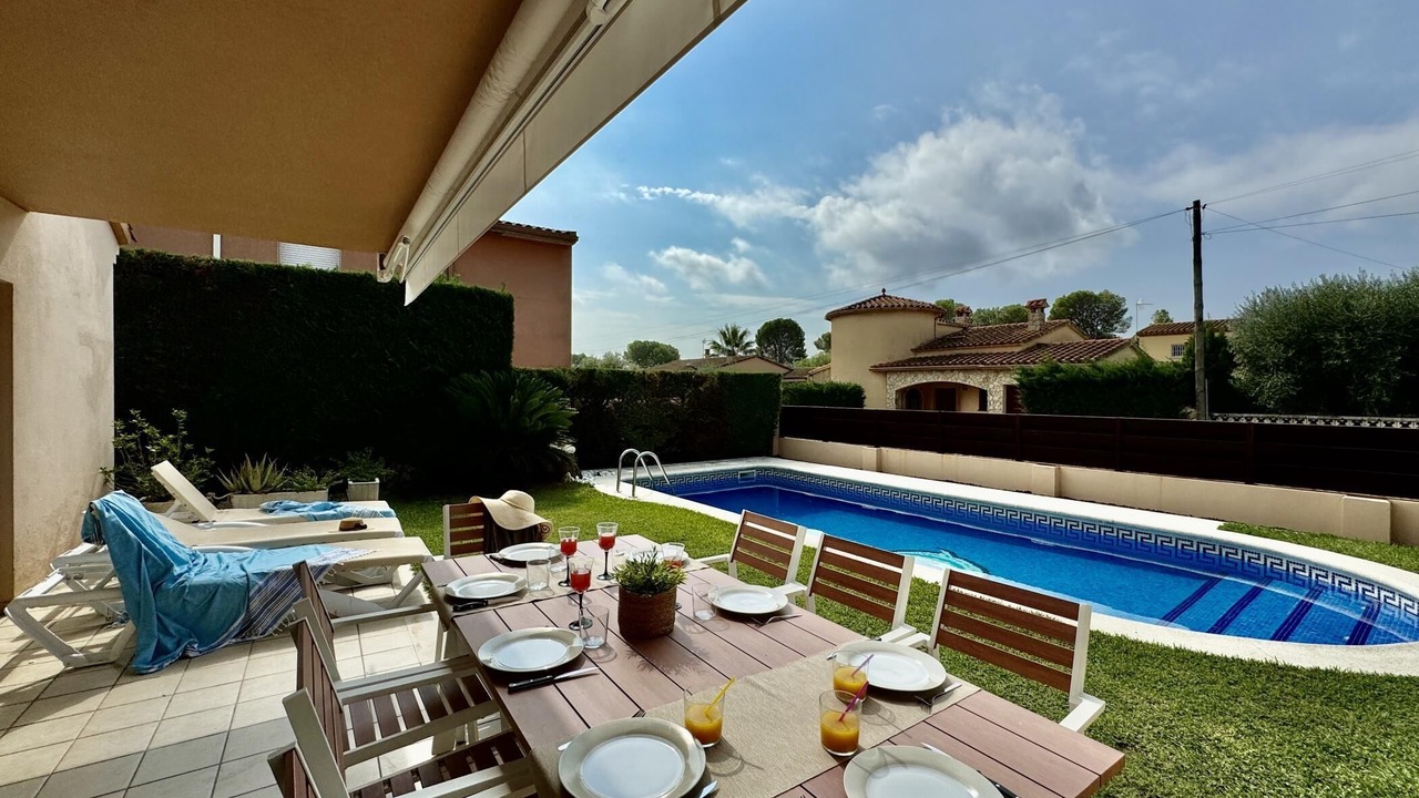 Photo of Outdoor in Viladamat