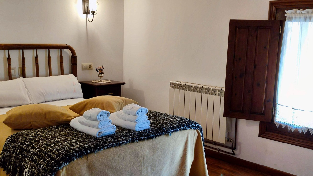 Photo of Bedroom in Penamellera Alta