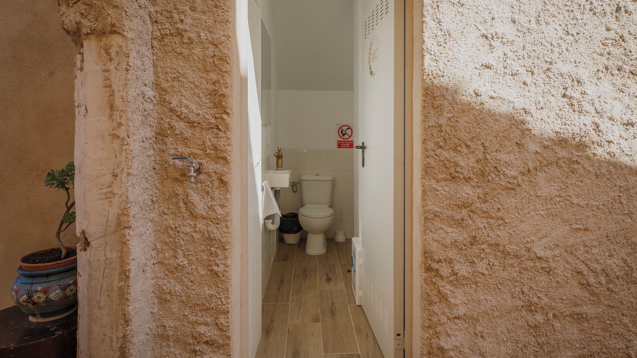 Photo of Bathroom in Moraleja del Vino