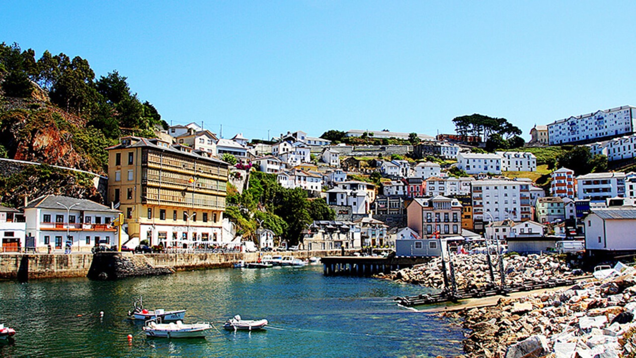 Photo of Others in Luarca