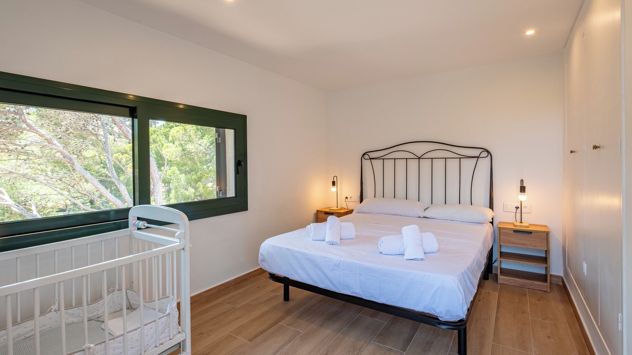 Photo of Bedroom in Tamariu