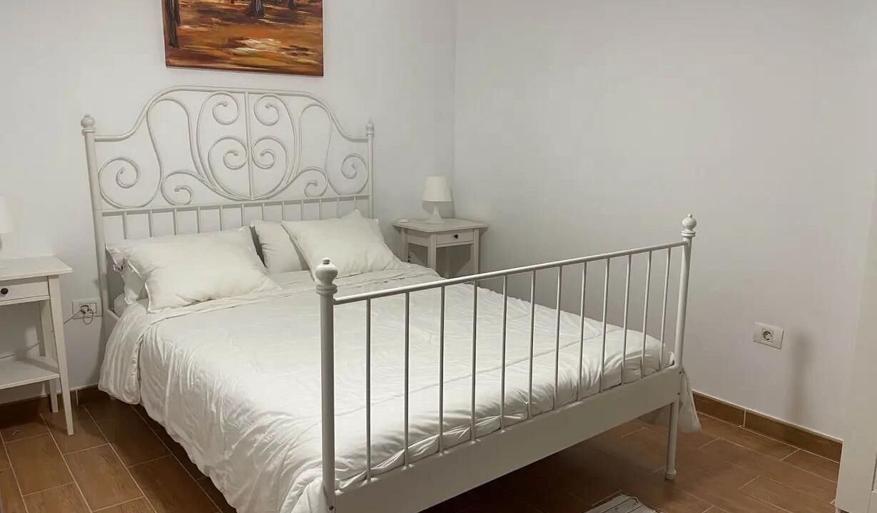 Photo of Bedroom in Abades