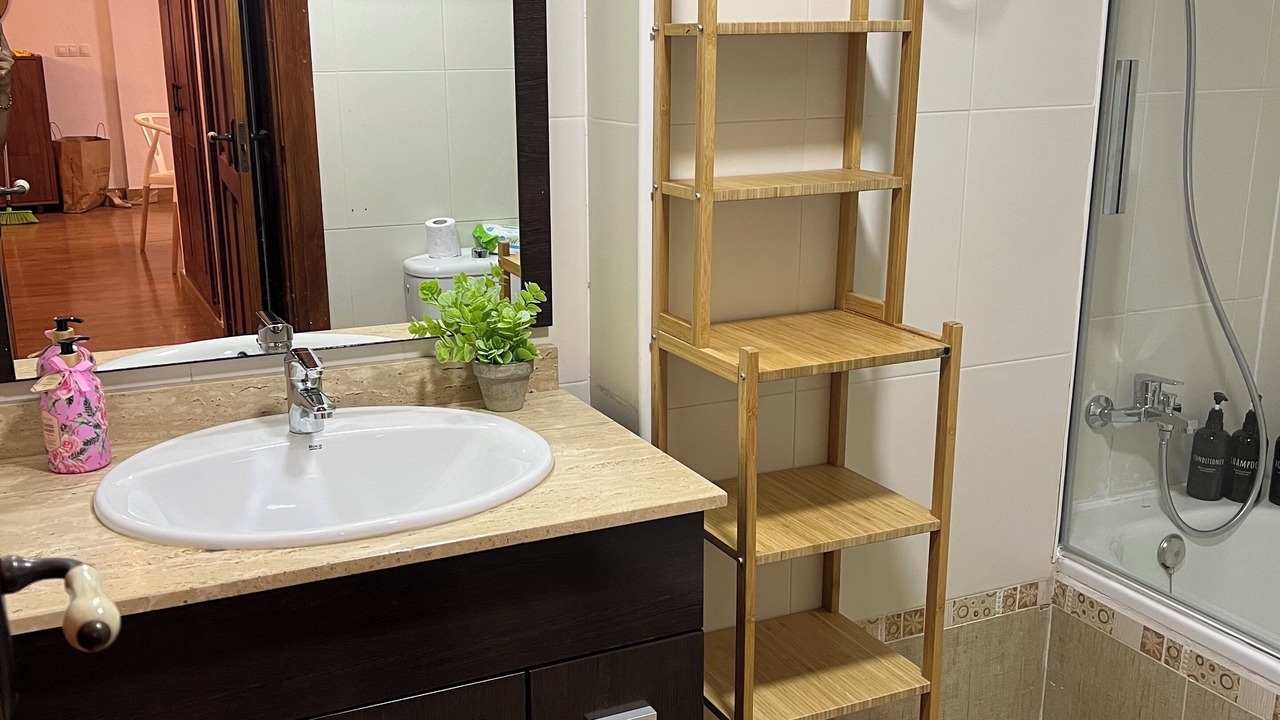 Photo of Bathroom in Los Geraeos