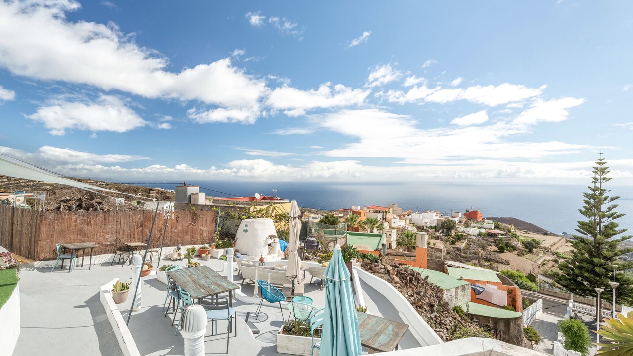 Photo of Outdoor in Fasnia