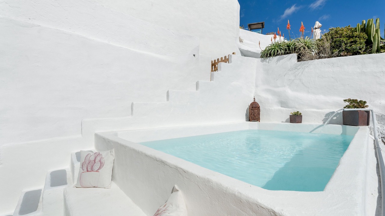 Photo of Outdoor in Fasnia