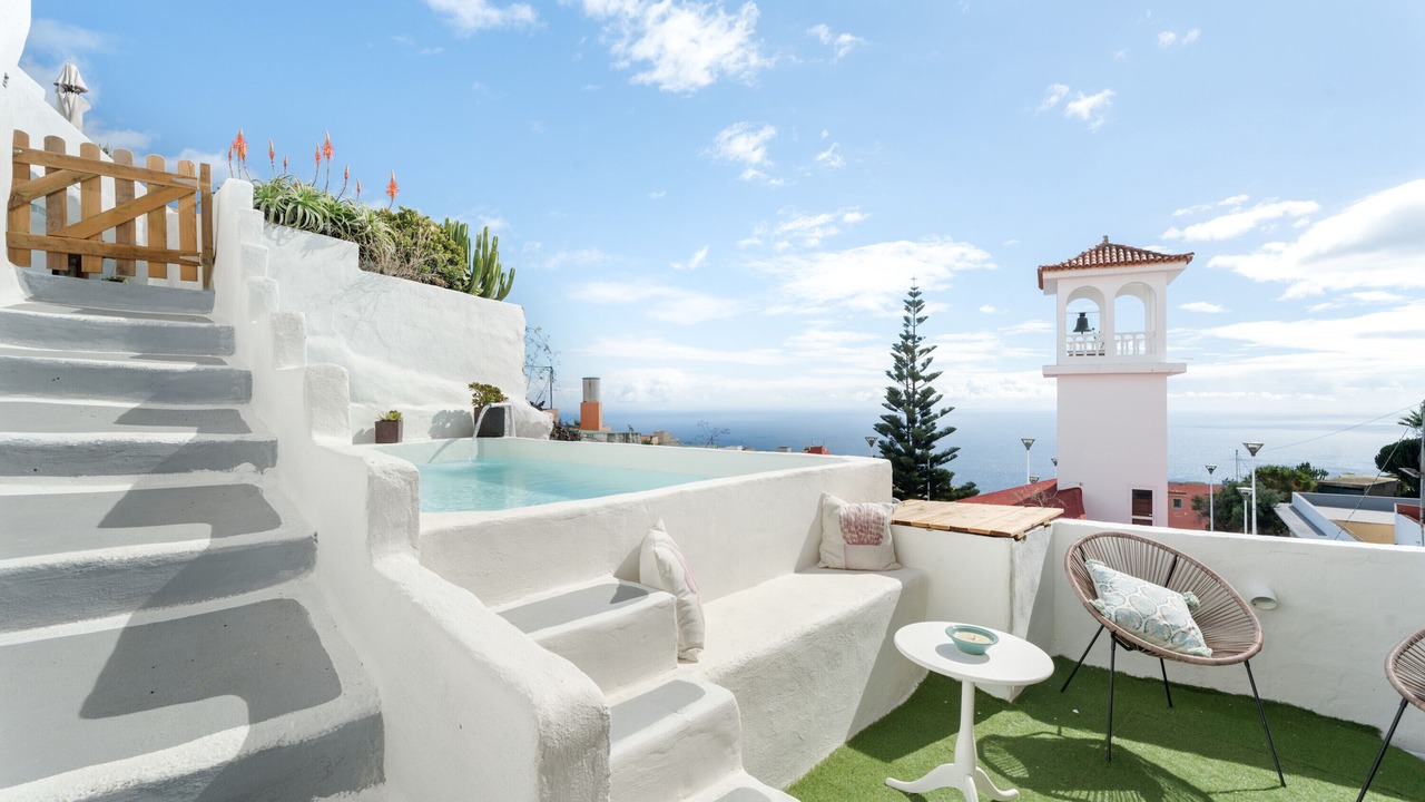 Photo of Outdoor in Fasnia