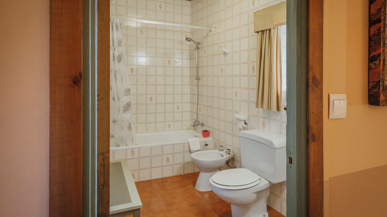 Photo of Bathroom in Moarves de Ojeda