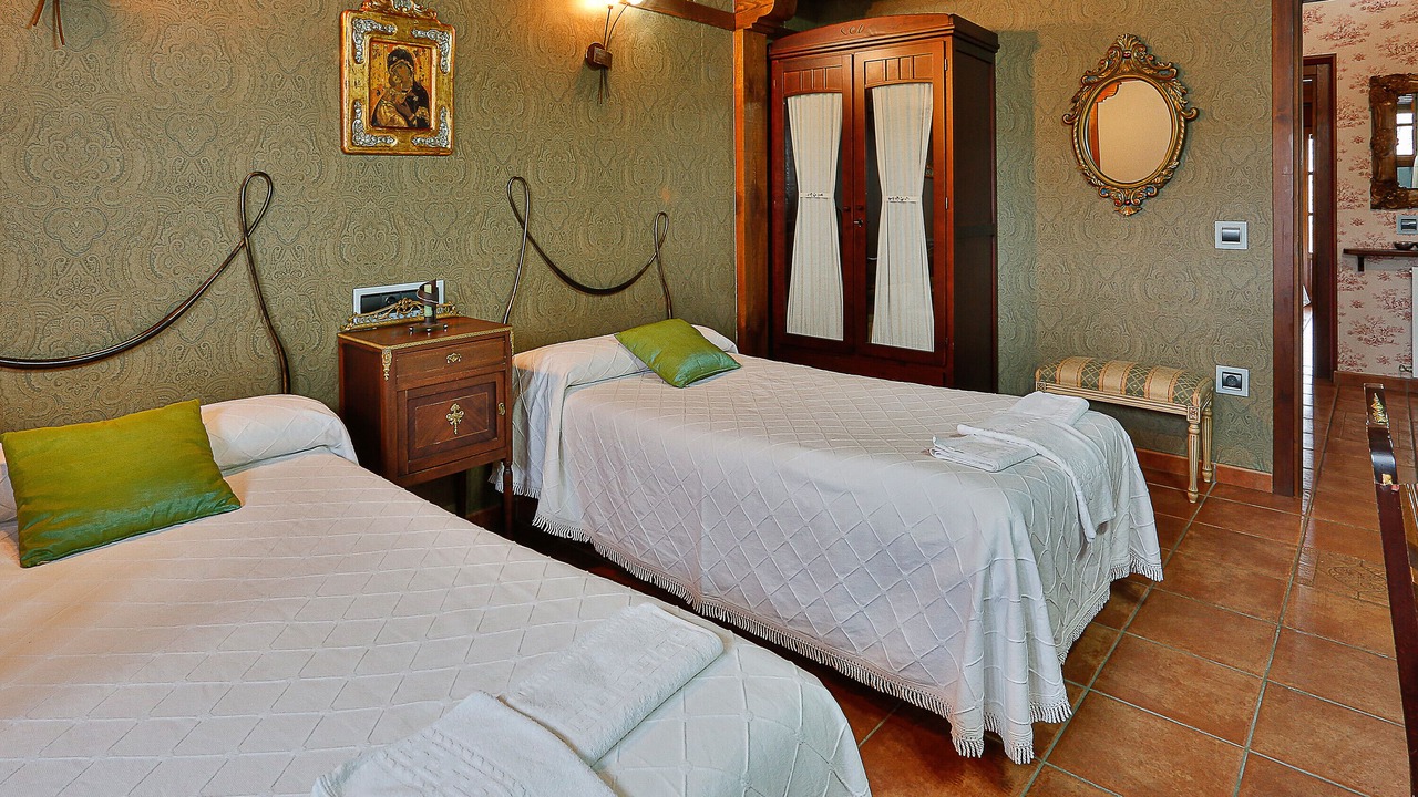 Photo of Bedroom in Canalejas de Penafiel
