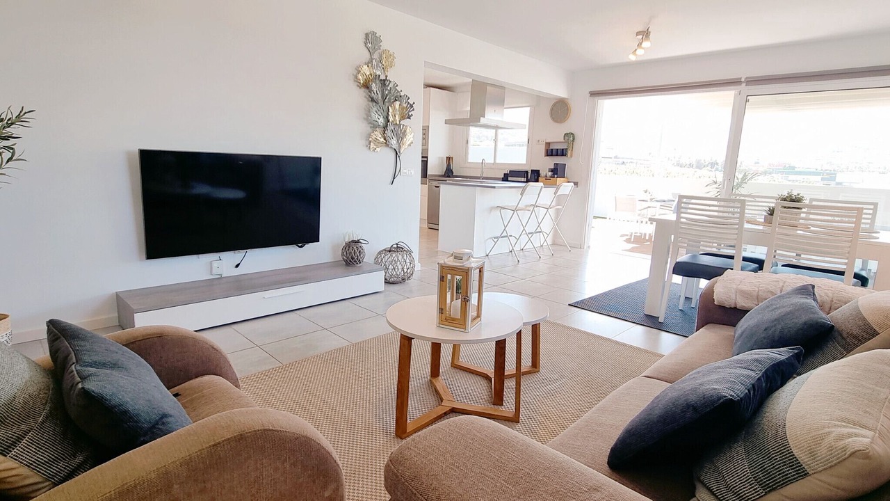 Photo of Livingroom in Las Arenas