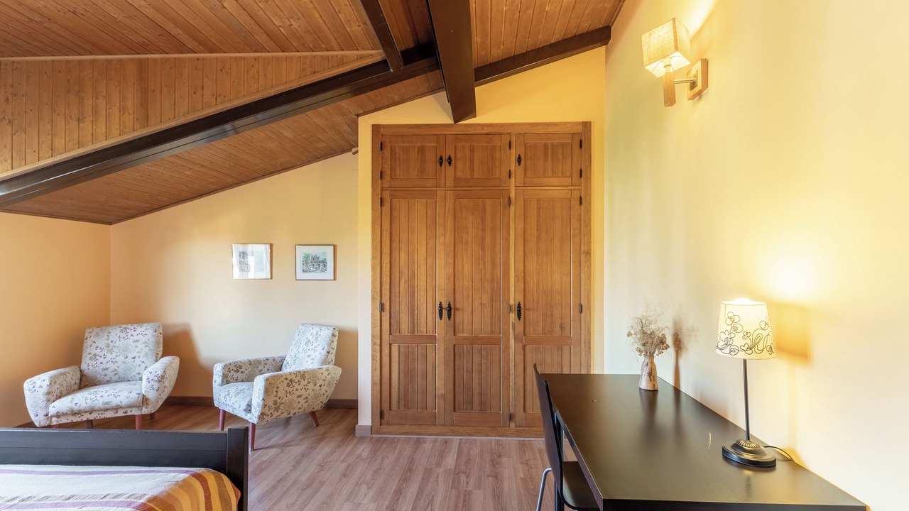 Photo of Bedroom in Navaluenga
