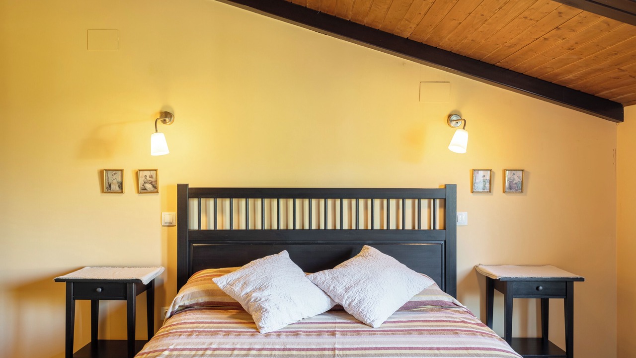 Photo of Bedroom in Navaluenga