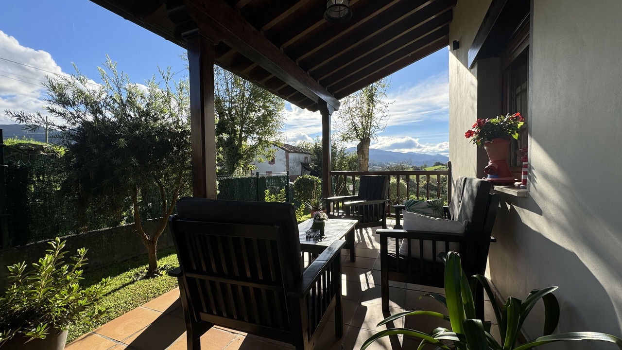 Photo of Patio Balcony in Santianes de Ola