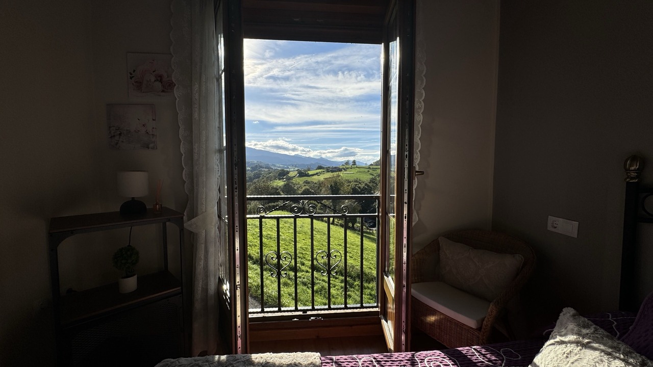 Photo of Bedroom in Santianes de Ola