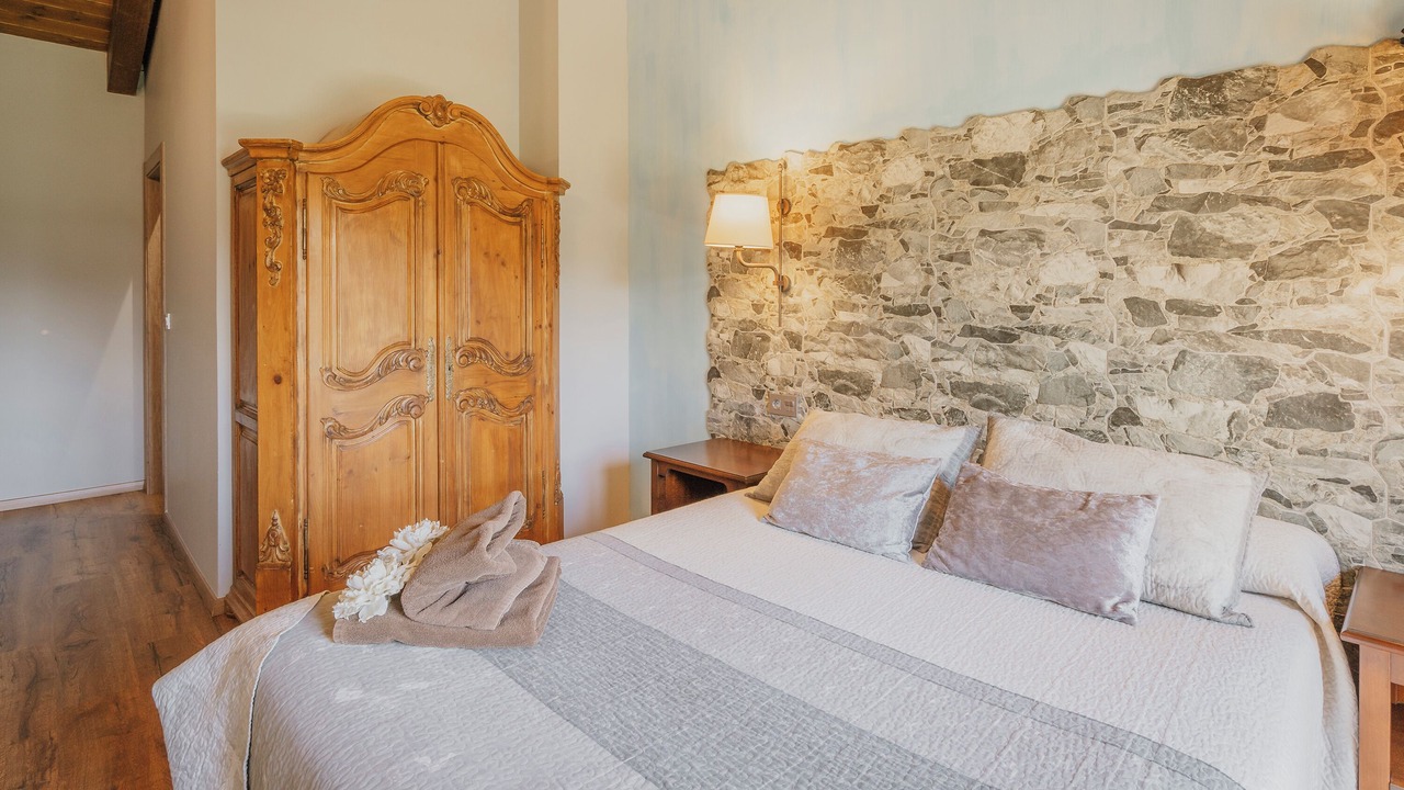 Photo of Bedroom in San Leonardo de Yague