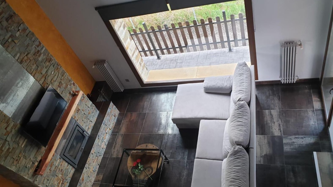 Photo of Livingroom in San Leonardo de Yague