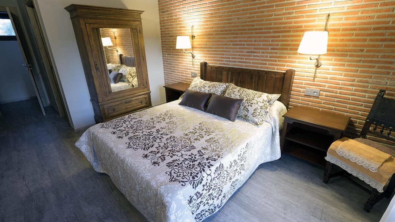 Photo of Bedroom in San Leonardo de Yague