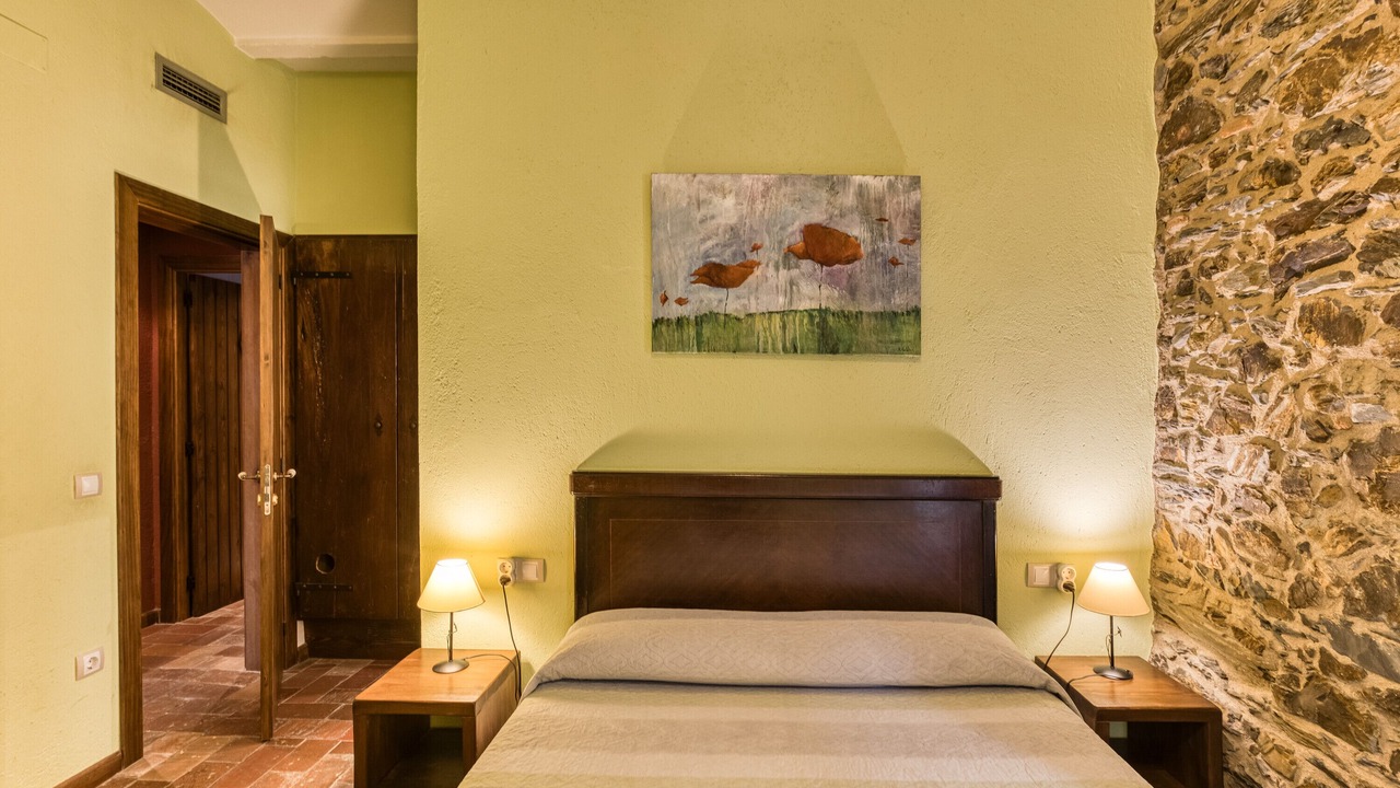 Photo of Bedroom in Garriguella