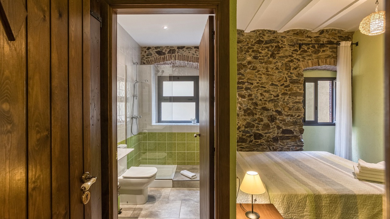 Photo of Bathroom in Garriguella