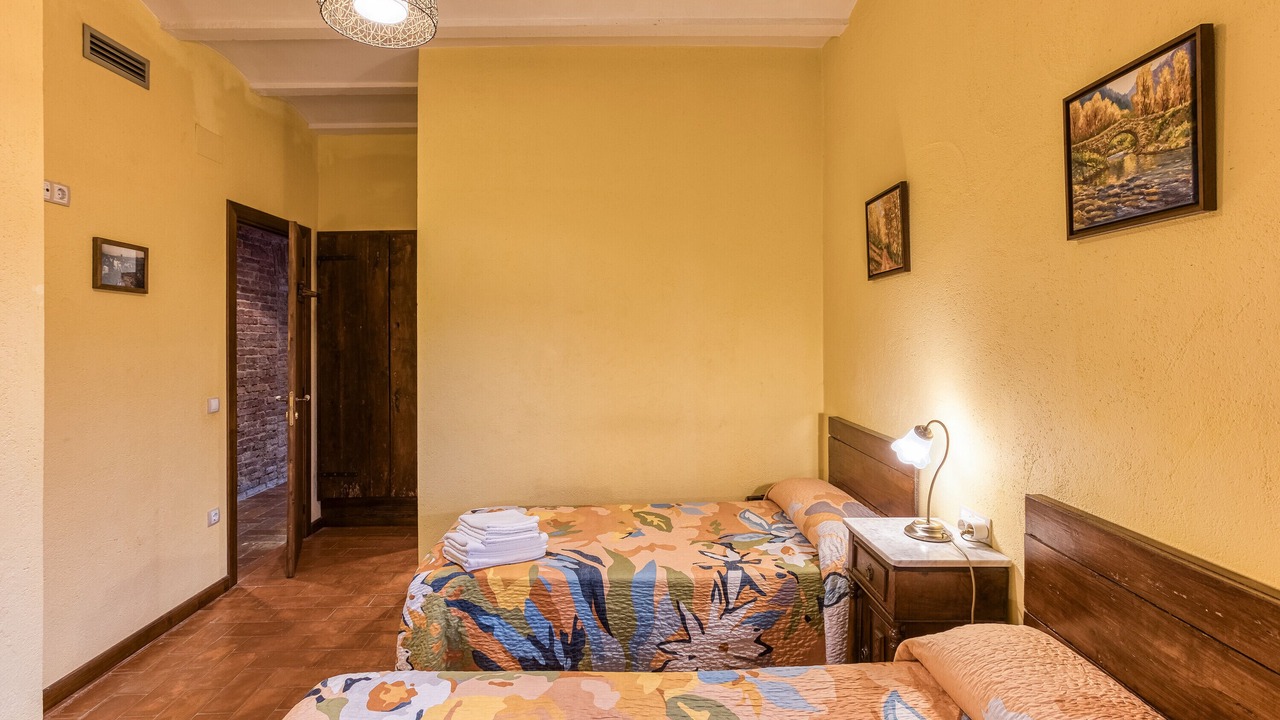 Photo of Bedroom in Garriguella