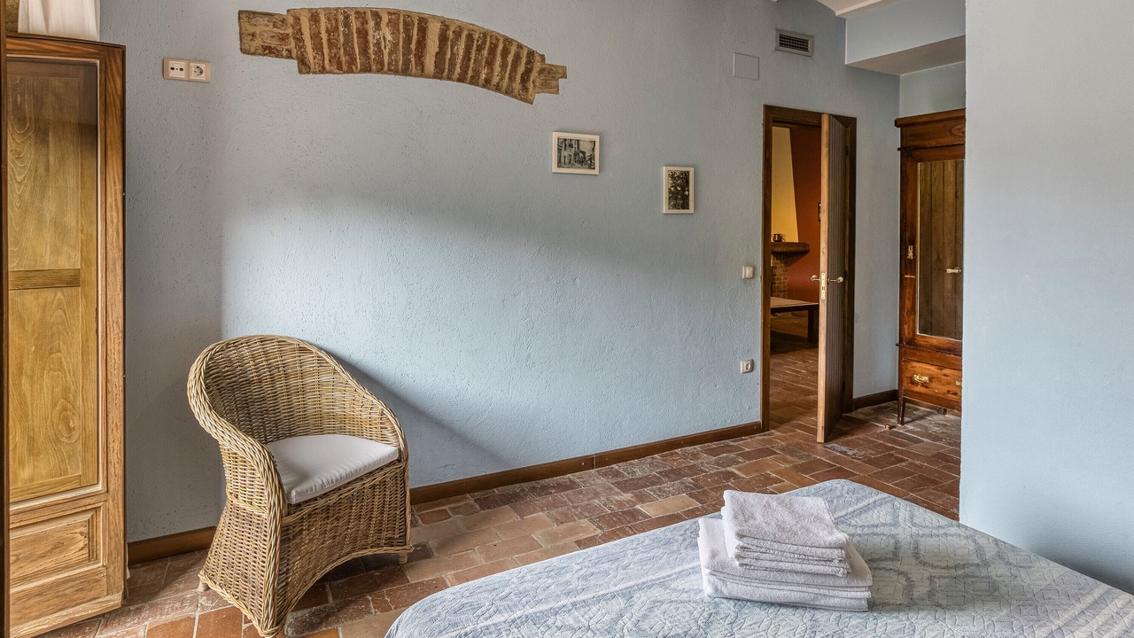 Photo of Bedroom in Garriguella