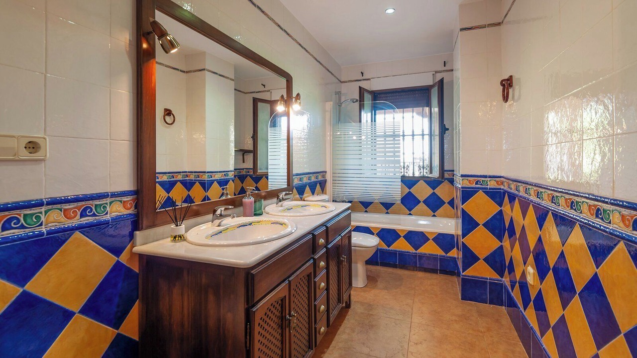 Photo of Bathroom in Los Villares