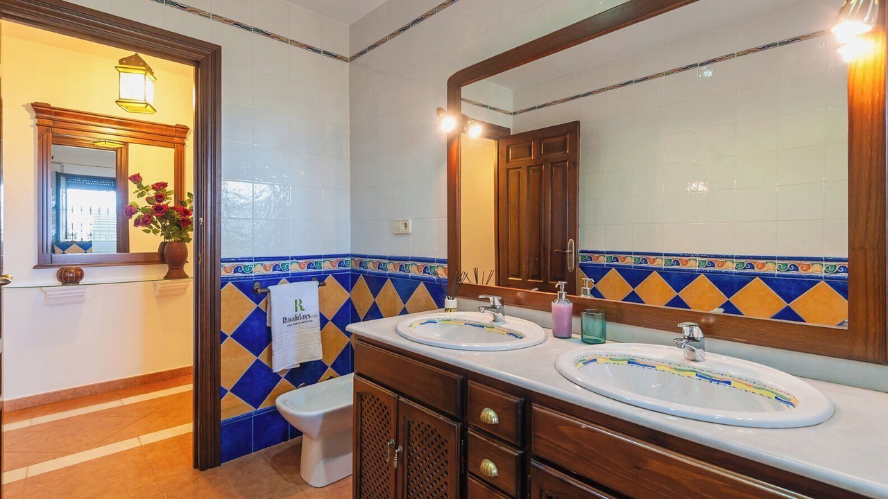 Photo of Bathroom in Los Villares