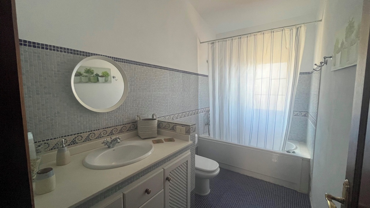 Photo of Bathroom in Frontera