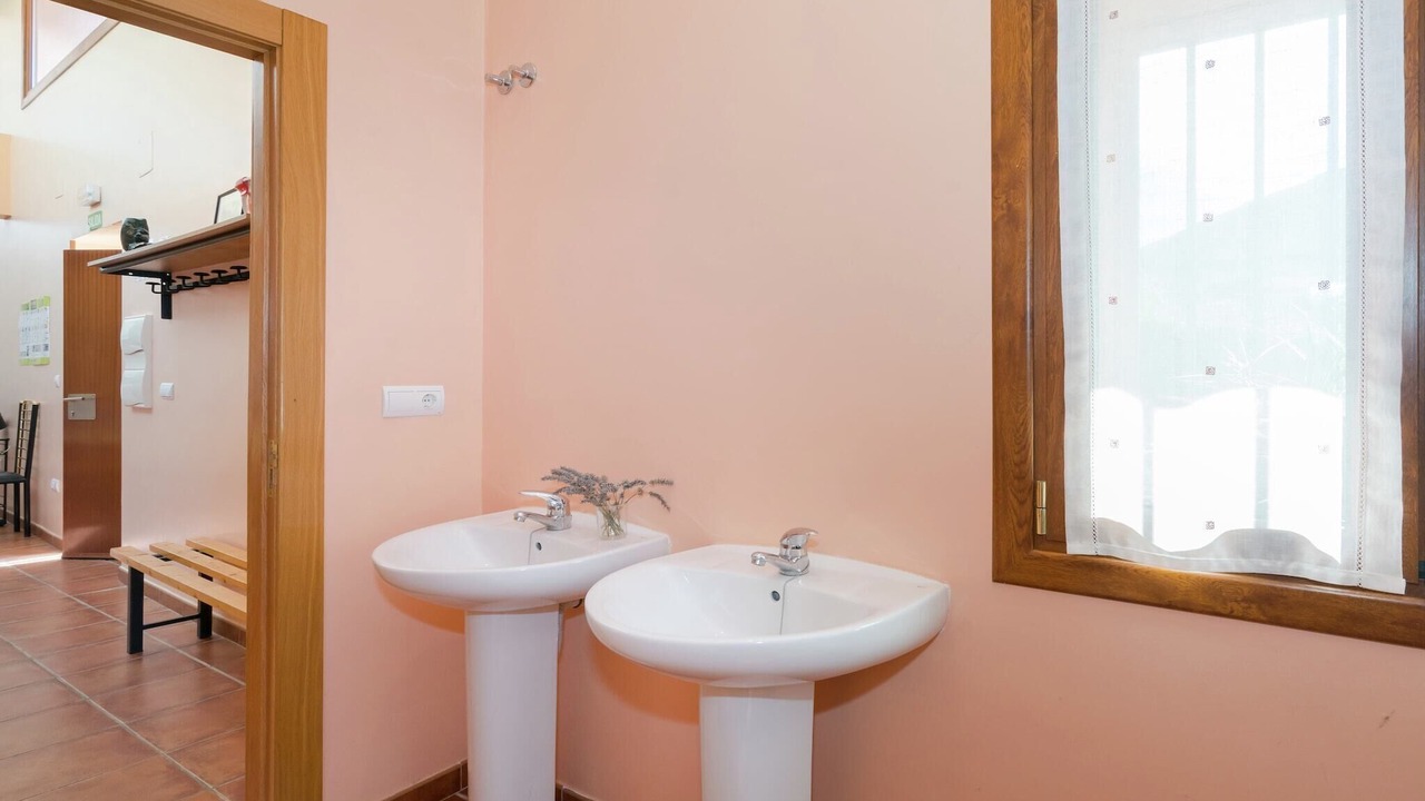 Photo of Bathroom in Salinillas de Buradon