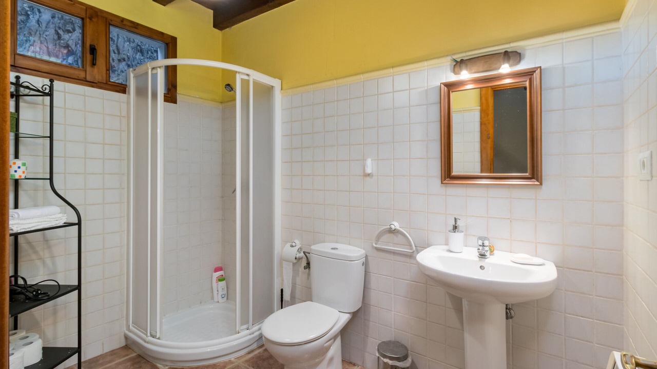 Photo of Bathroom in Tanarrio