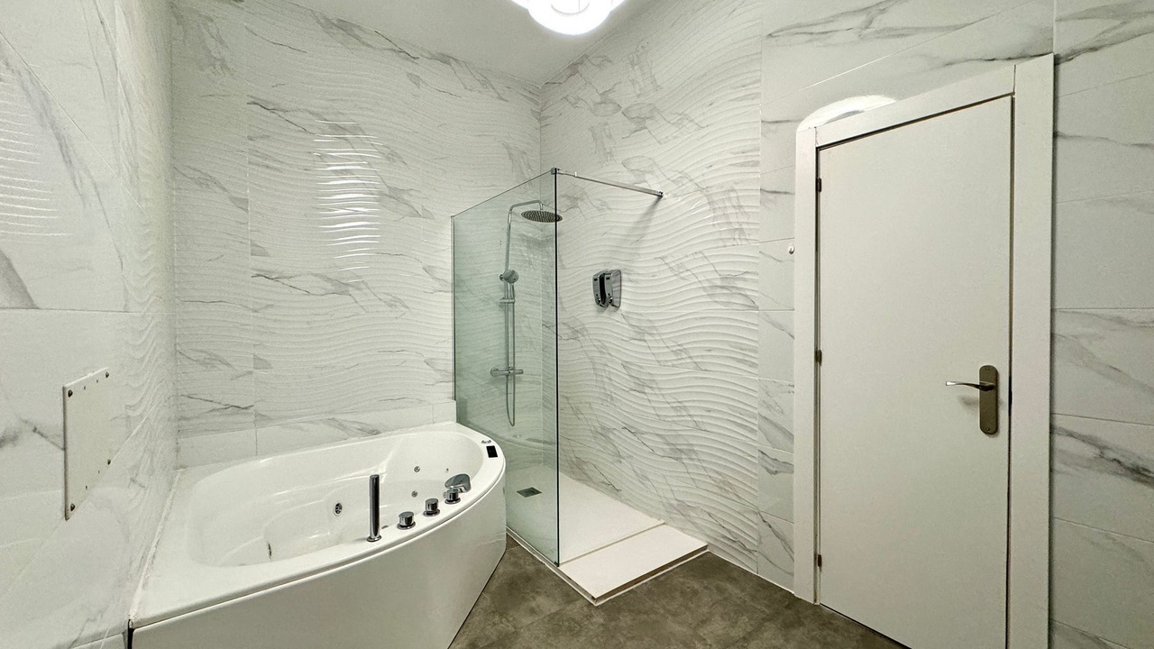 Photo of Bathroom in Raval Roig