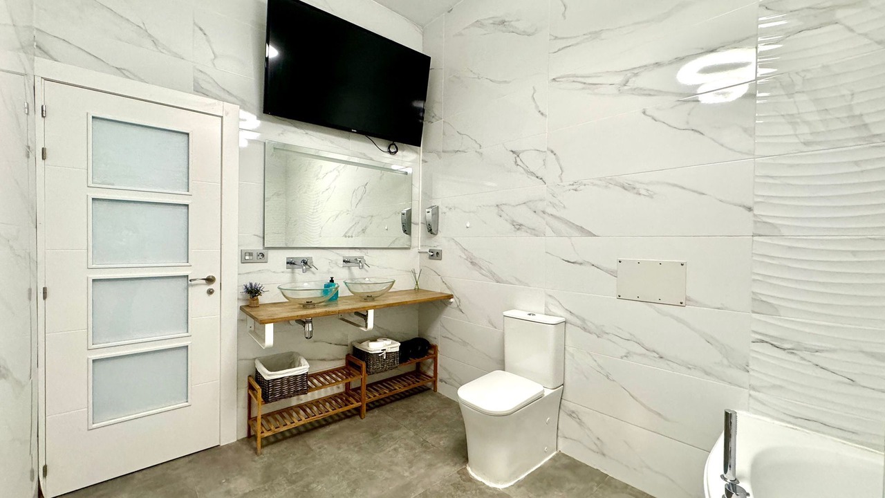 Photo of Bathroom in Raval Roig