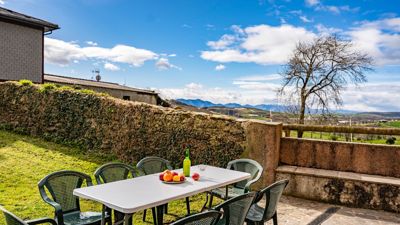 Photo of Outdoor in Salas