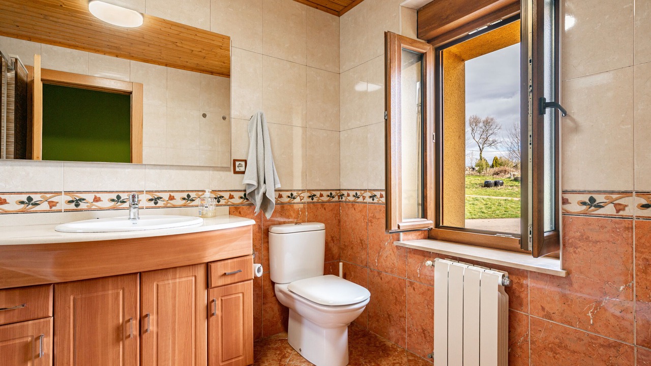 Photo of Bathroom in Salas