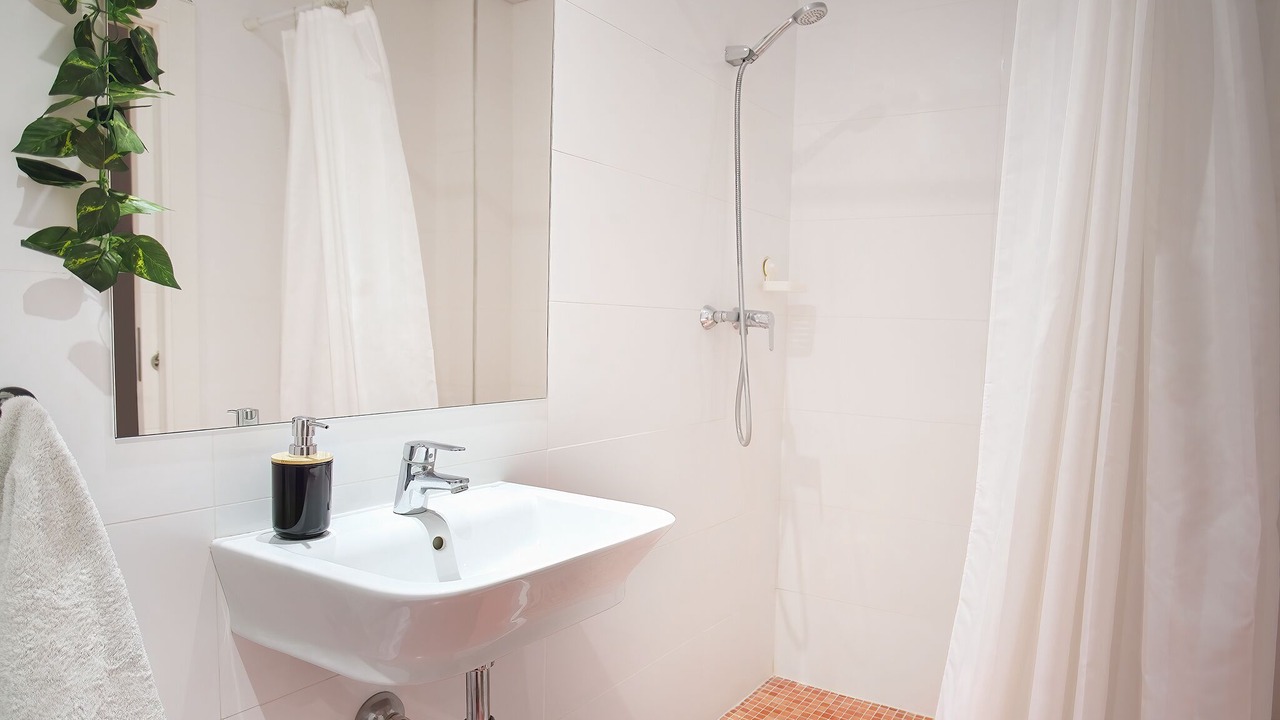 Photo of Bathroom in Nou Moles
