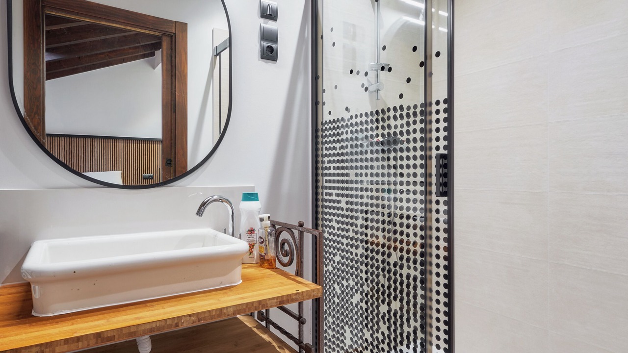 Photo of Bathroom in Valverde de la Virgen