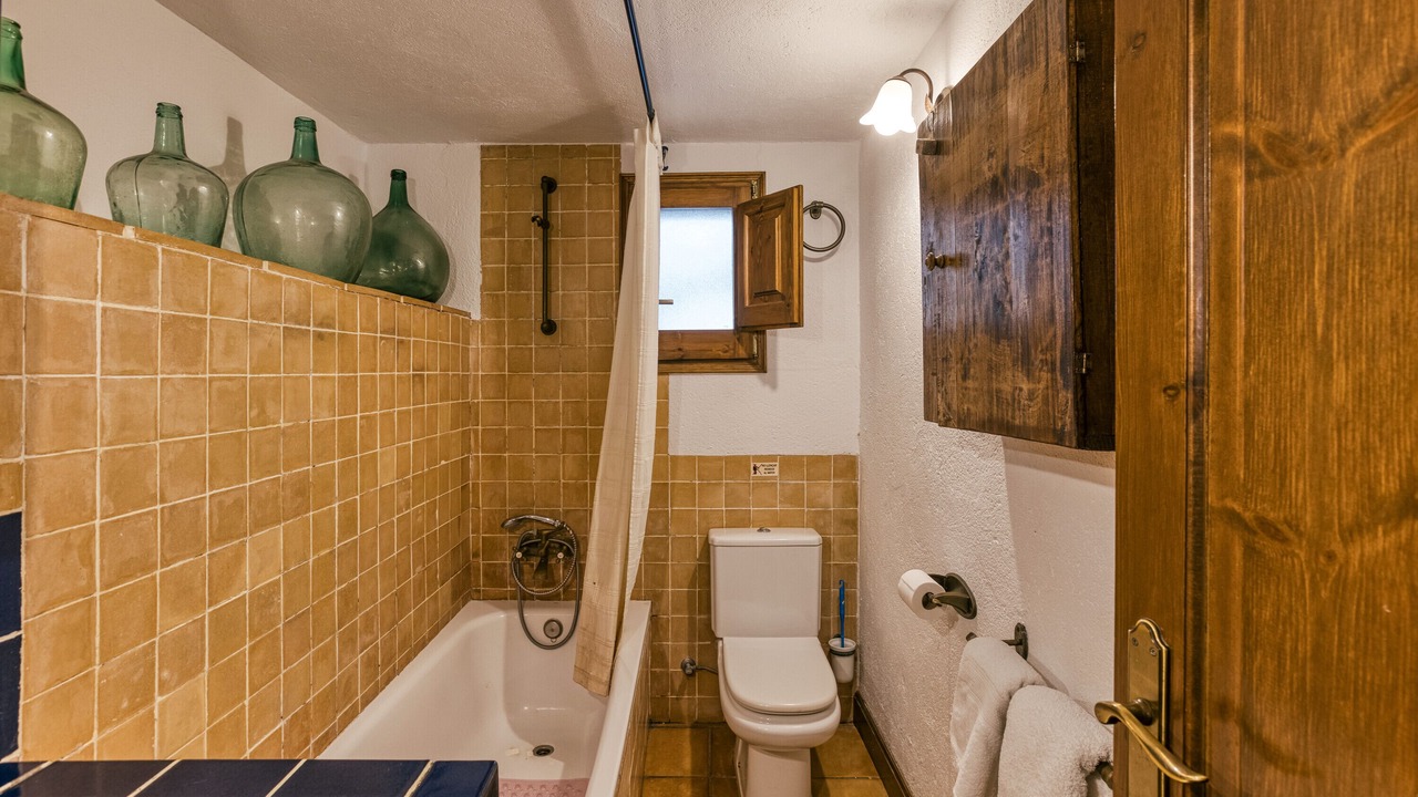 Photo of Bathroom in Pujals dels Pagesos