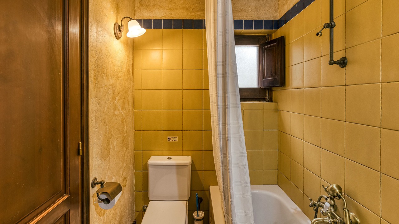 Photo of Bathroom in Pujals dels Pagesos