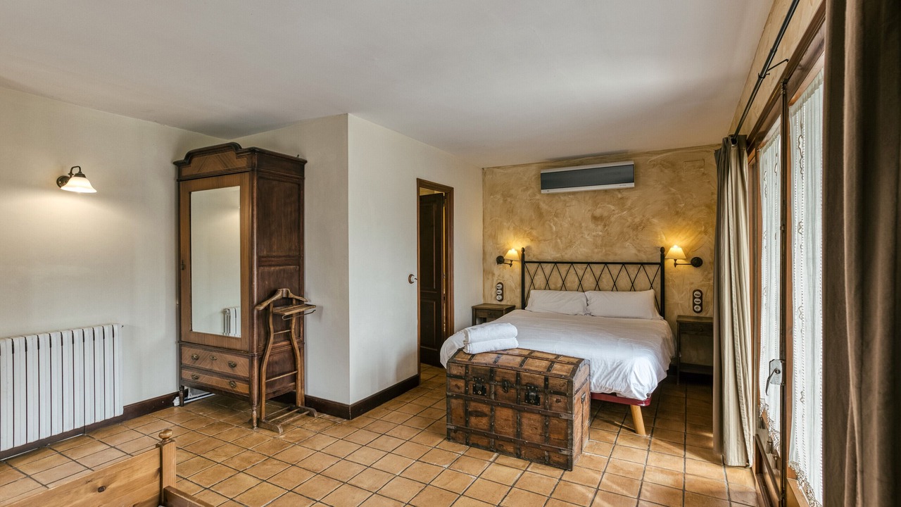Photo of Bedroom in Pujals dels Pagesos